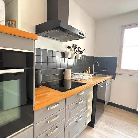 公寓 Large 3 Bedroom Parking And Fiber *