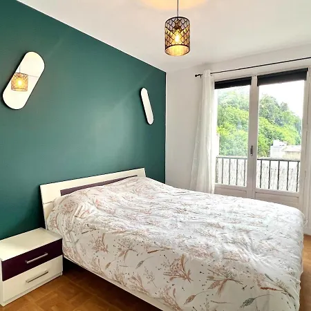 Large 3 Bedroom Parking And Fiber * Poitiers